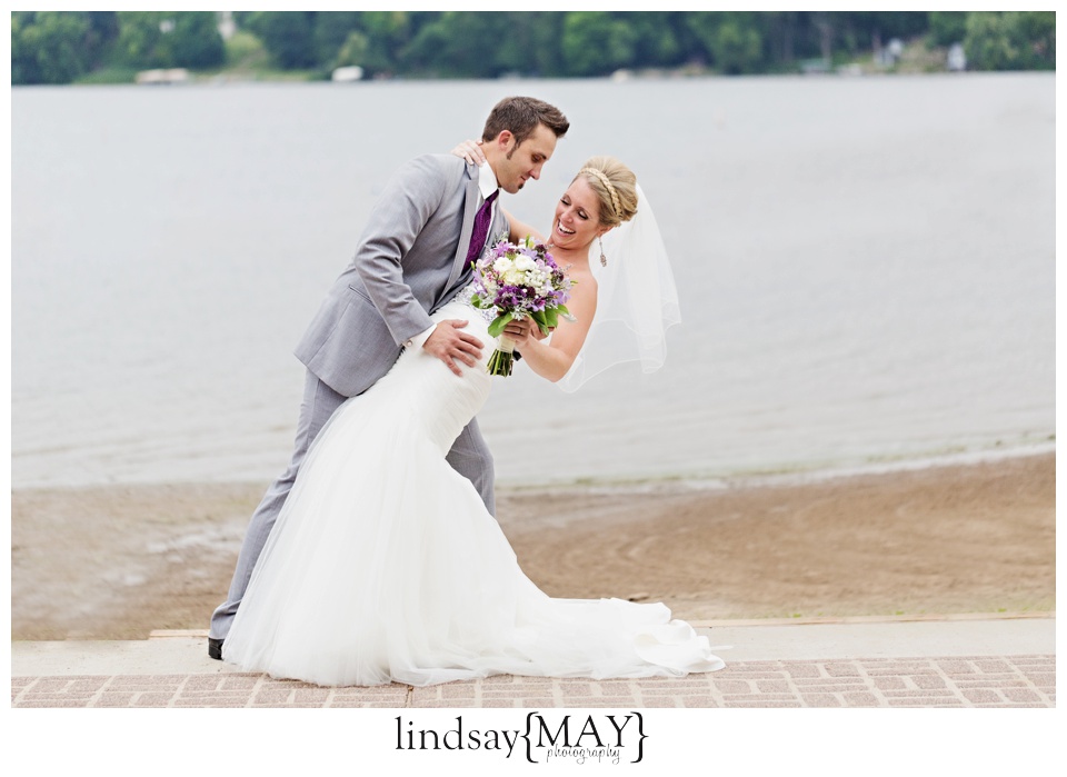 crowneplazaminneapolisweddingphotography_lindsaymayphotography_0024.jpg